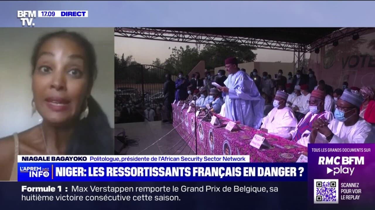 Niger Lui Même à La Tête Dune Junte Militaire Le Dirigeant Tchadien Mahamat Idriss Déby Est 